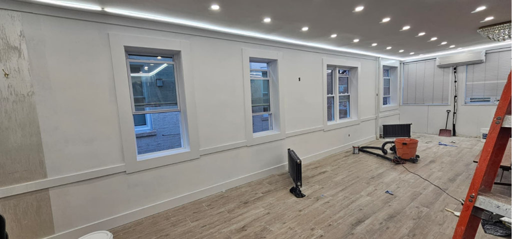 3735e59a-06ea-40d9-a344-737cb145d4b7 1